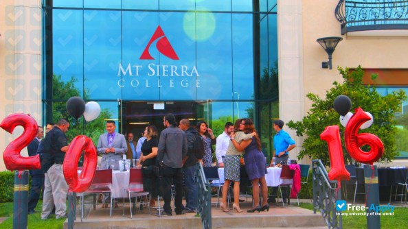 Mt Sierra College фотография №9