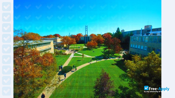 Foto de la Mount St. Joseph University #15