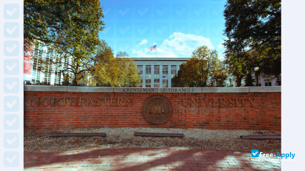 Northeastern University фотография №1