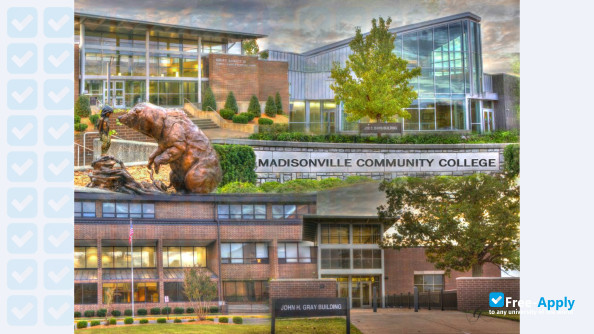 Madisonville Community College photo #2