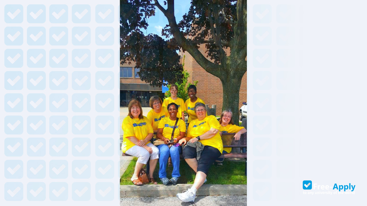 Foto de la Muskegon Community College #11