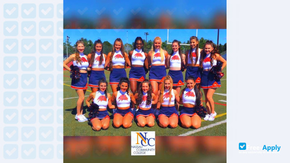 Foto de la Nassau Community College #14