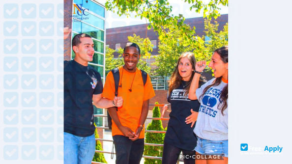 Foto de la Nassau Community College #16