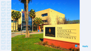 National Hispanic University миниатюра №9