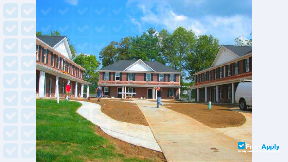 Georgetown College photo #2