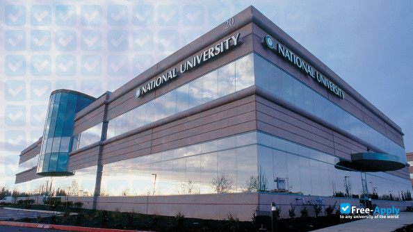 National University фотография №6