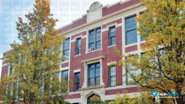 Foto de la National University of Natural Medicine #5
