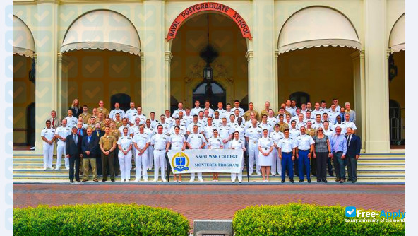 Photo de l’Naval Postgraduate School #1