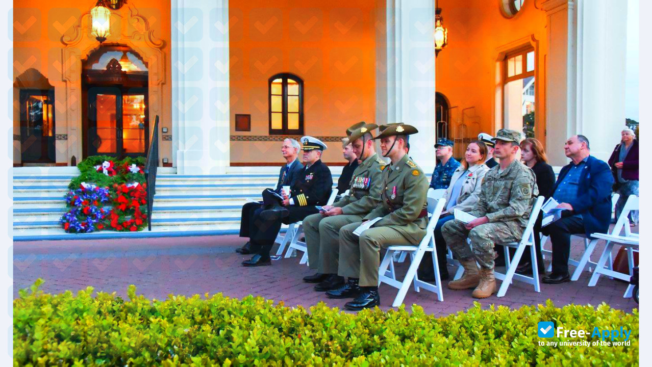 Photo de l’Naval Postgraduate School #10