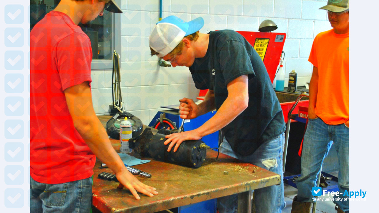 Oconee Fall Line Technical College photo #7