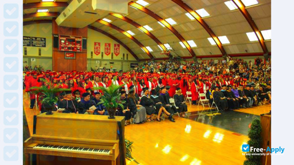 Porterville College photo #4