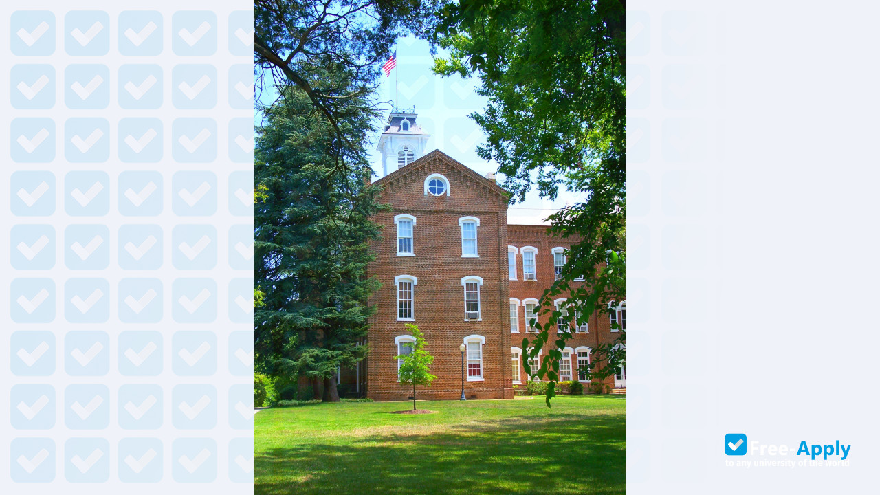 Maryville College photo #7