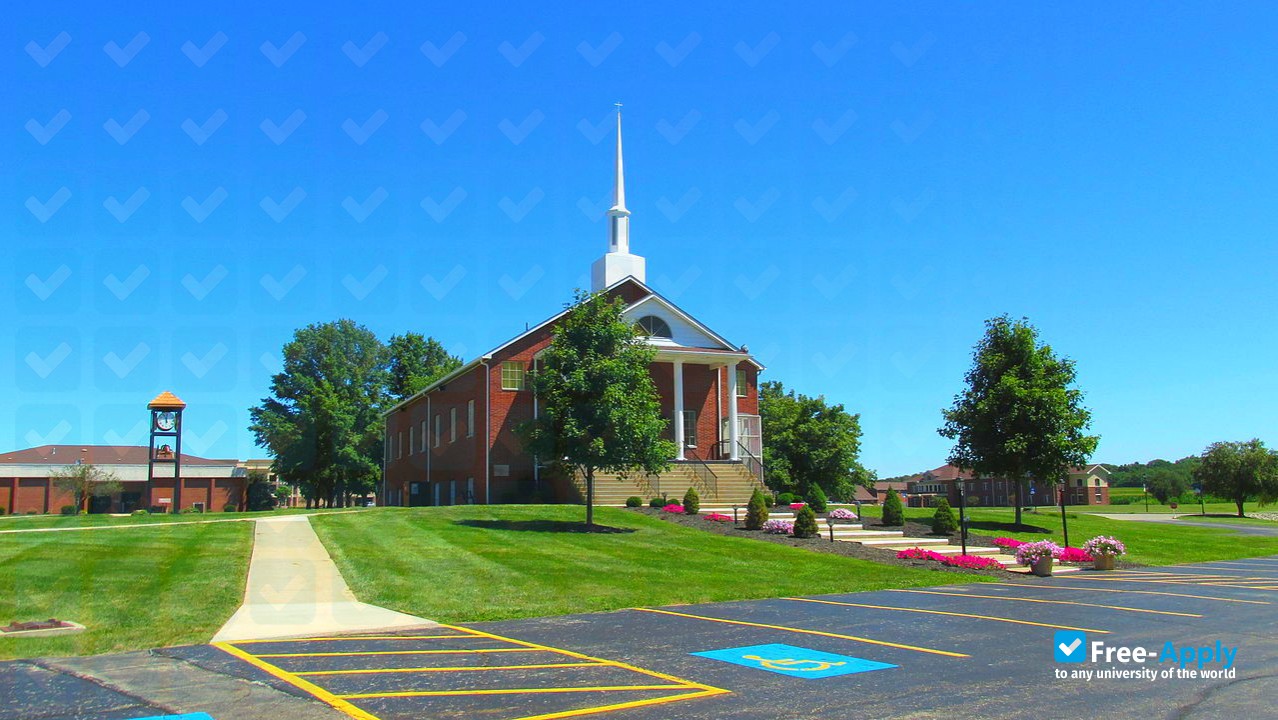 Ohio Christian University photo #4