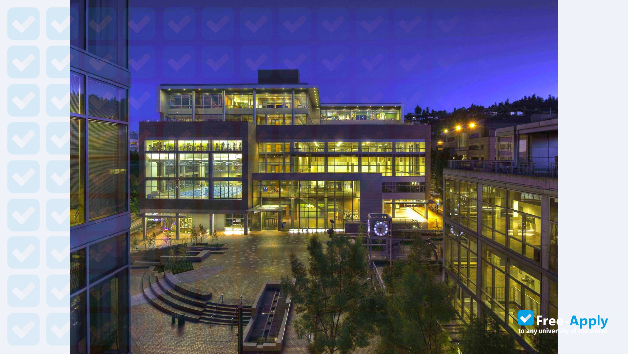 Portland State University photo #8