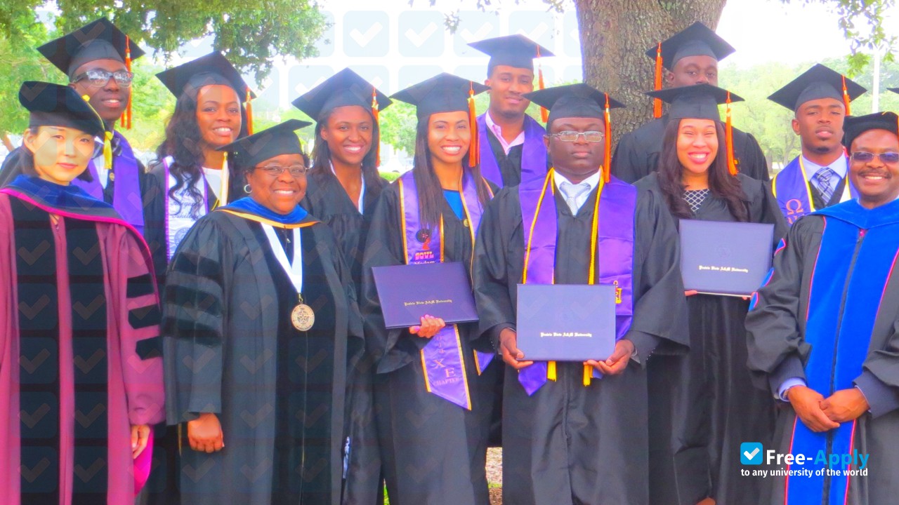 Prairie View A&M University photo #8