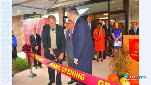 New York Medical College photo #8