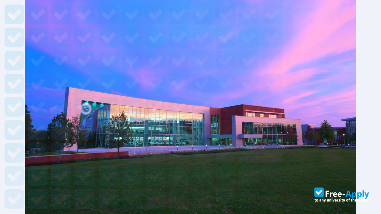 Georgia Gwinnett College photo #11