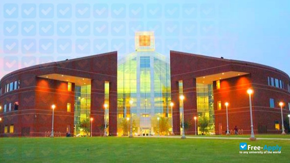 Georgia Gwinnett College photo #7