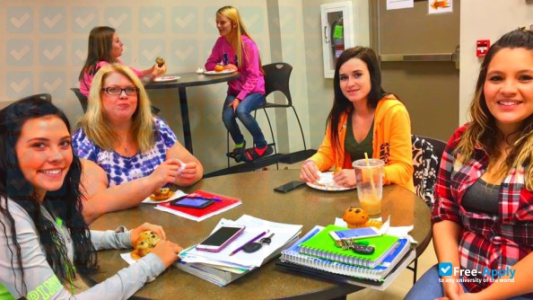 Ohio Valley College of Technology photo #4