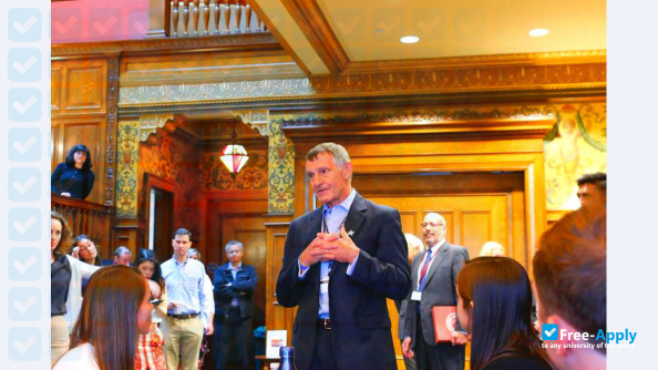Foto de la New England College of Optometry #13