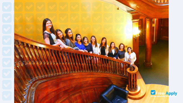 Foto de la New England College of Optometry #11