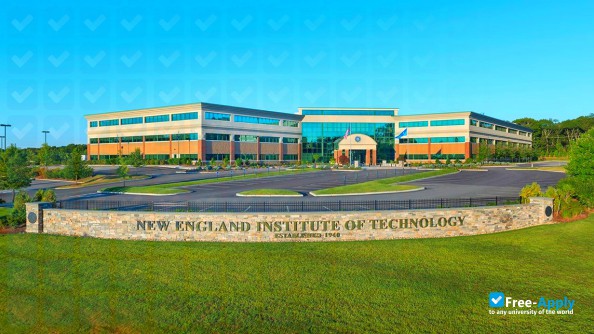 Foto de la New England Institute of Technology New England Tech #6