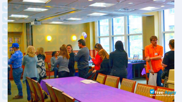 Foto de la New England School of Law Boston #2