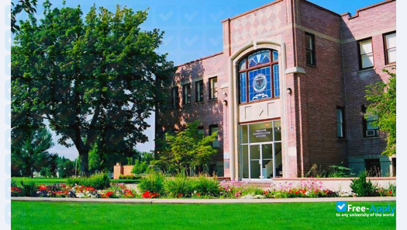Northwest Nazarene University photo #9