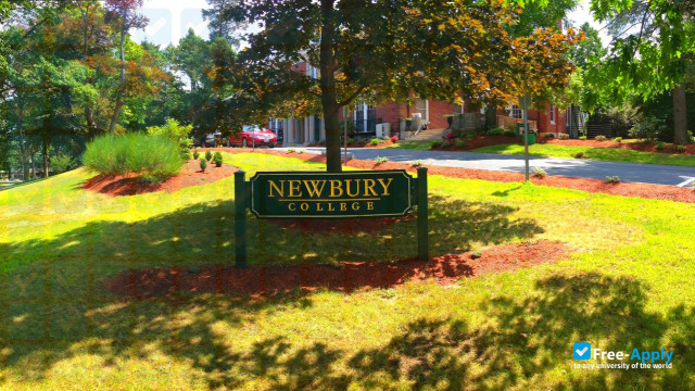 Newbury College photo #8