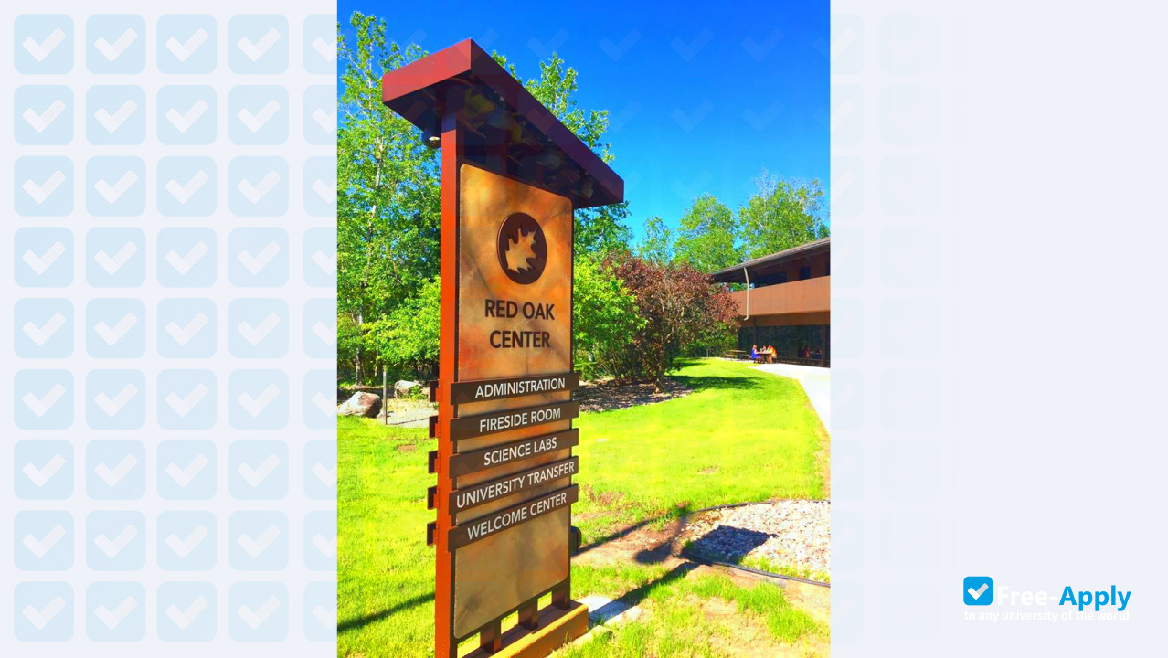 Foto de la Nicolet College #4