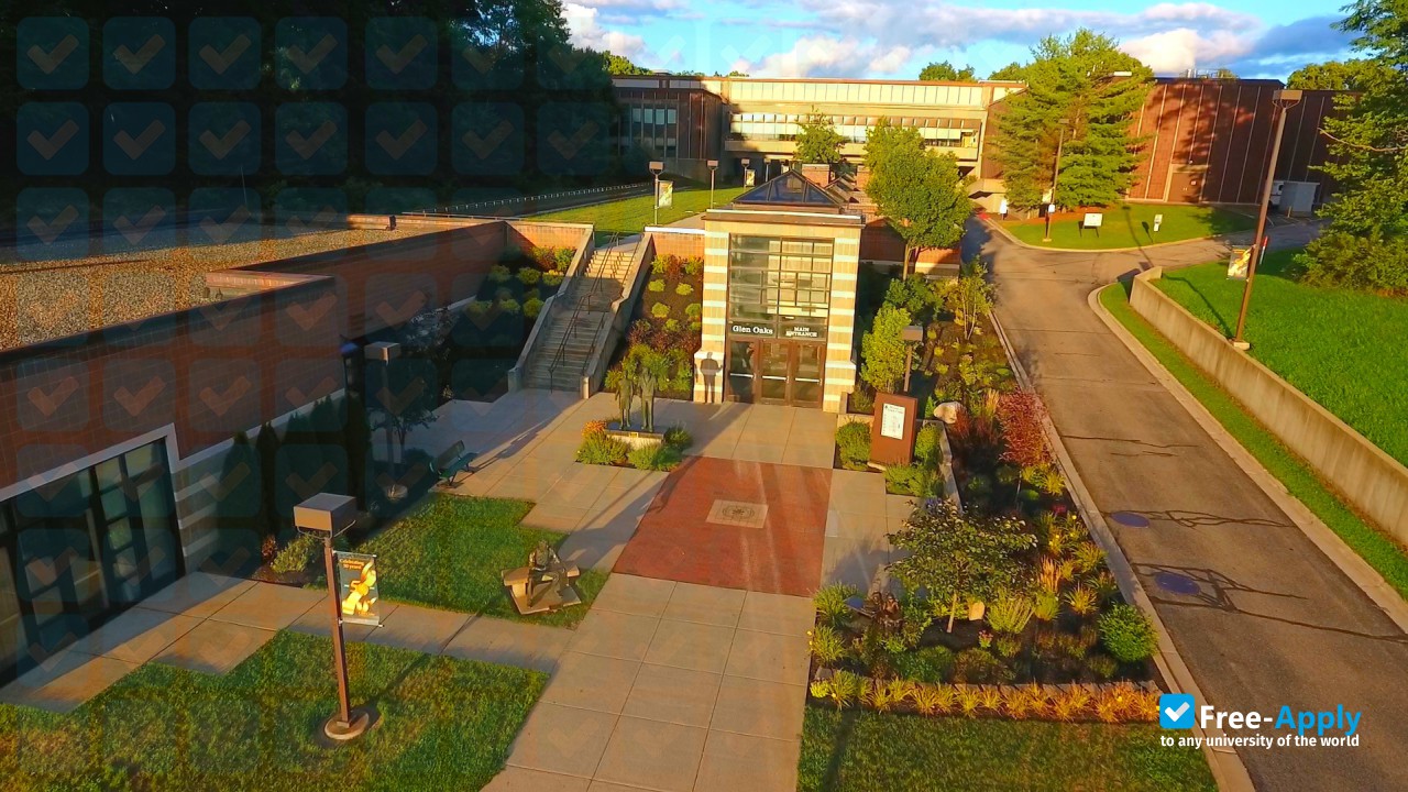 Glen Oaks Community College photo #10