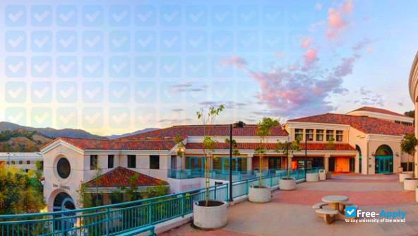 Glendale Community College California photo #8