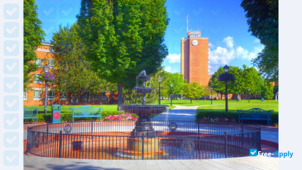 Radford University фотография №3