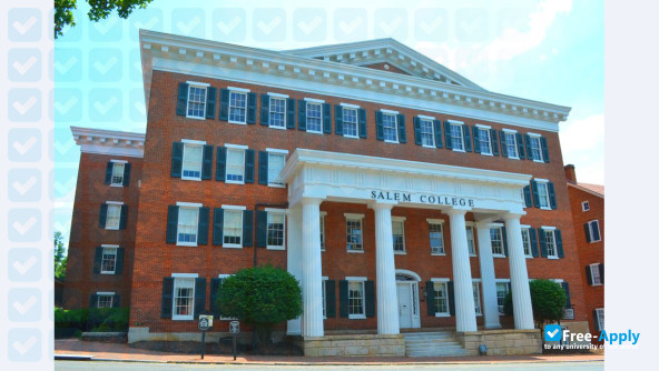 Salem College фотография №5
