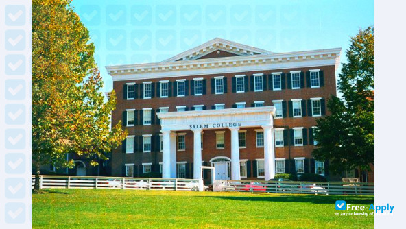 Salem College photo #8
