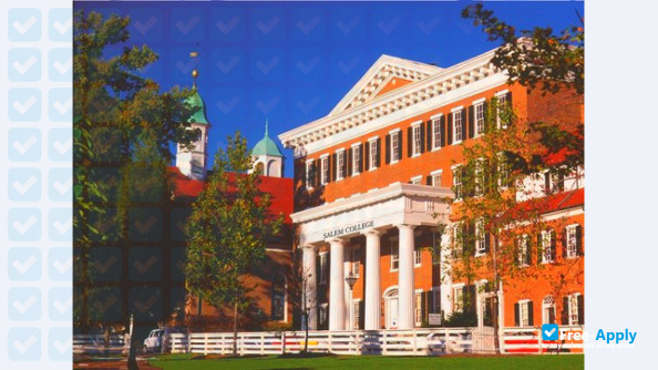 Salem College фотография №6