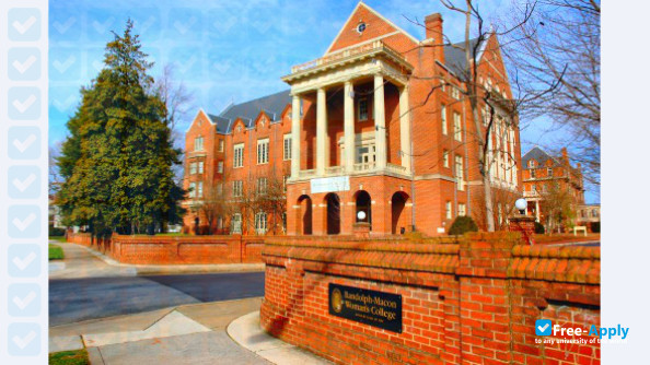 Foto de la Randolph Macon College #1