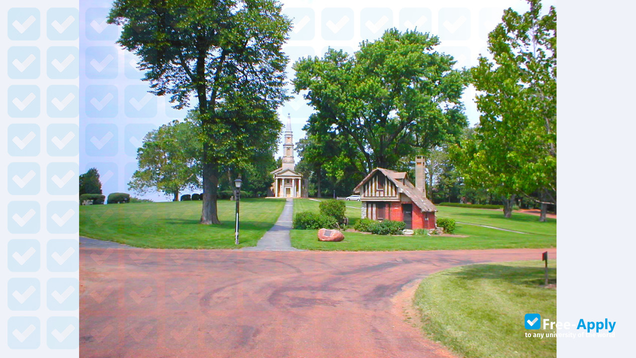 Principia College photo #4