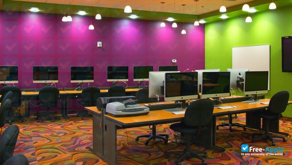 Rasmussen College (Webster College & Aakers College) photo #2