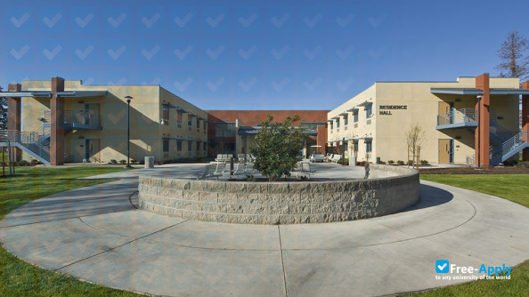 Reedley College фотография №7