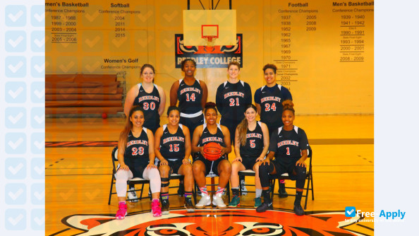 Reedley College фотография №4