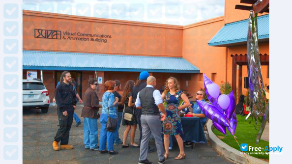 Foto de la Southwest University of Visual Arts (Art Center Design College) #17