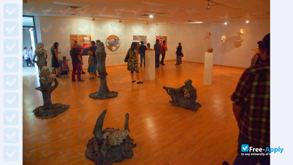Foto de la Southwest University of Visual Arts (Art Center Design College) #18