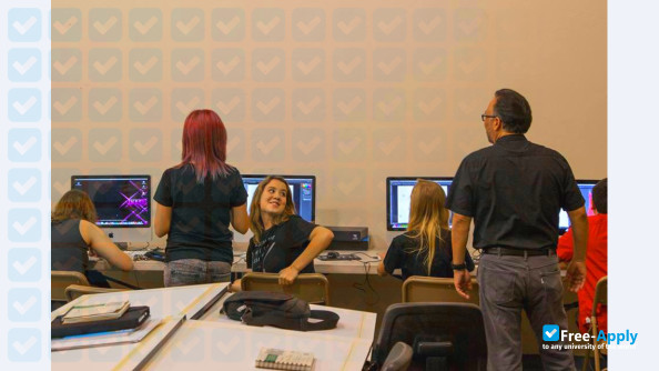 Foto de la Southwest University of Visual Arts (Art Center Design College) #9