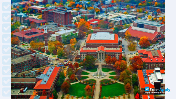 Purdue University photo #10
