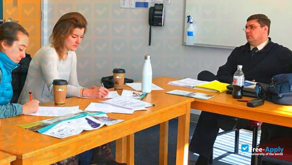 River Valley Community College photo #2