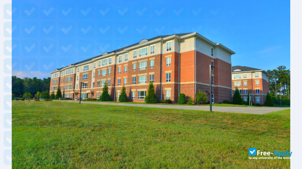 Richard Bland College of the College of William and Mary фотография №1