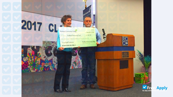 Richland Community College photo #5
