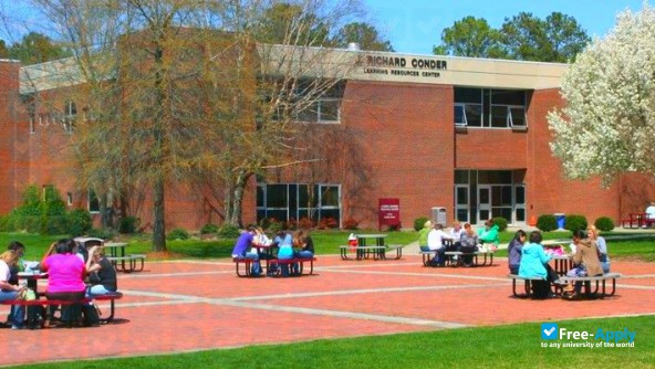 Photo de l’Richmond Community College #9