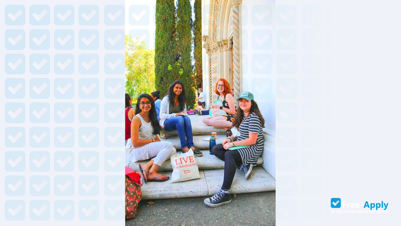 Scripps College photo #2